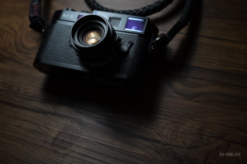 Leica M9に「視度補正レンズ」を付けたらファインダーから見える景色が 