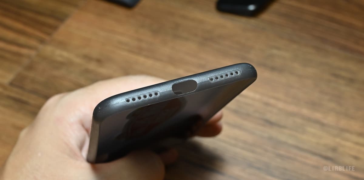 0.4mmiPhoneケース